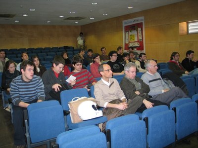 080305_conferencia_del_bano_2.jpg