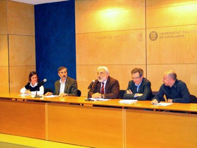 081105_presentacio_llibre_fent_servir_estadistica_2.jpg