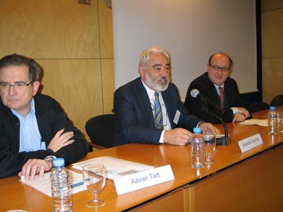 081204_2n_seminari_met_0.jpg