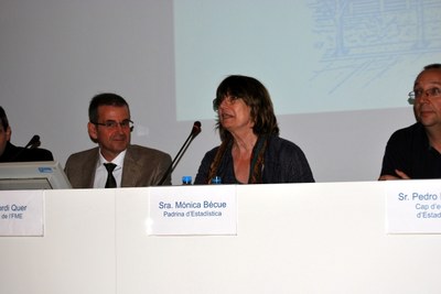 20101105_acte_lliura_diplomes_1.jpg