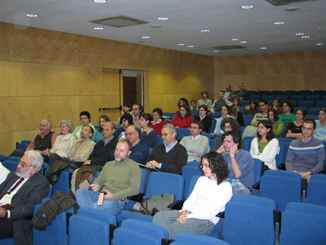 060315_conferencia_pla_2.jpg