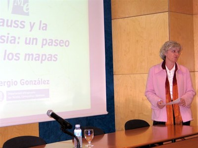 060329_conferencia_gonzalez_0.jpg