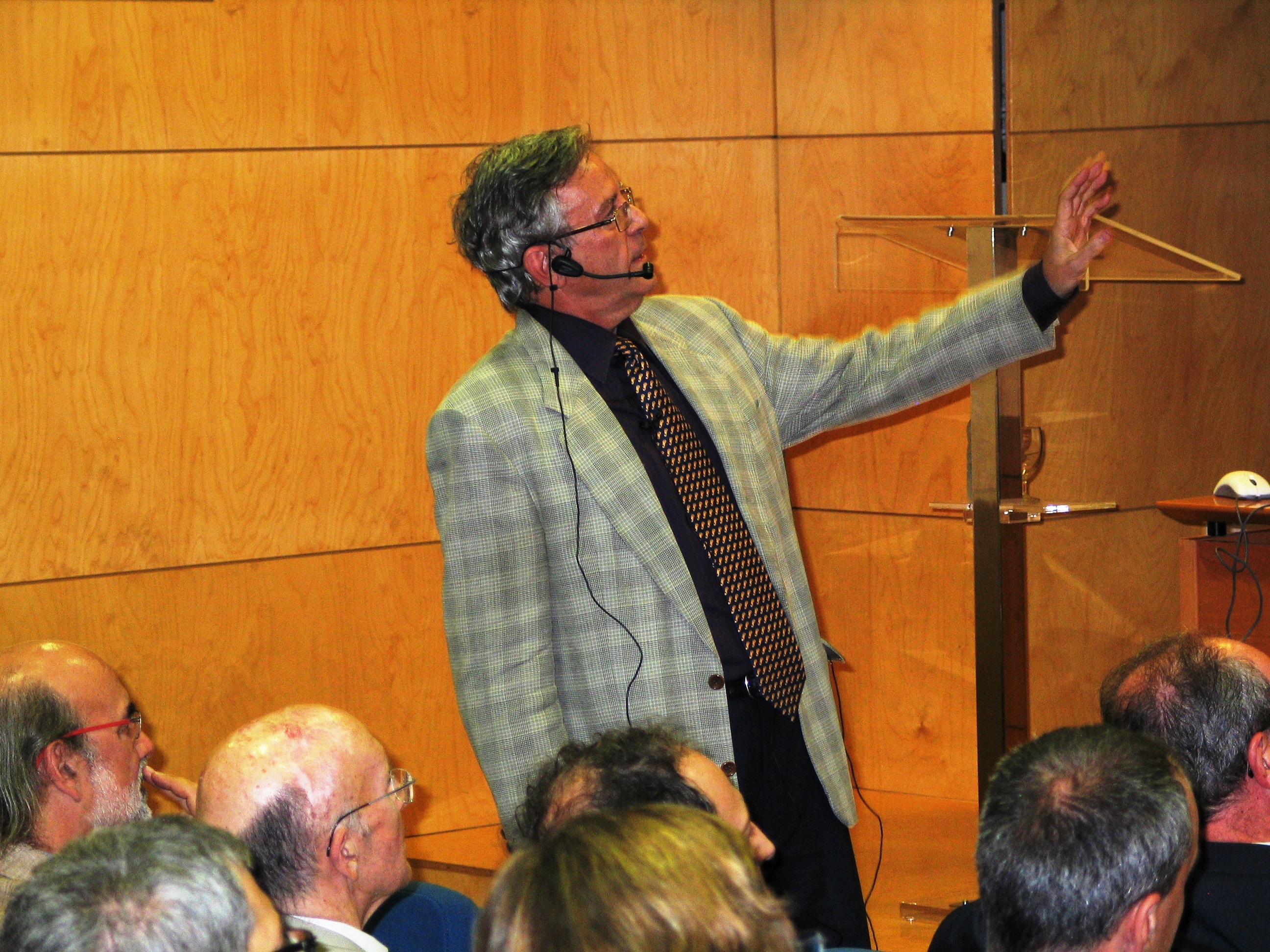 La lliçó inaugural del curs Fisher va anar a càrrec de Daniel Peña, catedràtic d'Estadística i rector de la Universitat Carlos III de Madrid