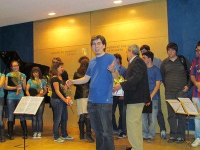 Xavi Ramos, coordinador del concert, agraint la participació