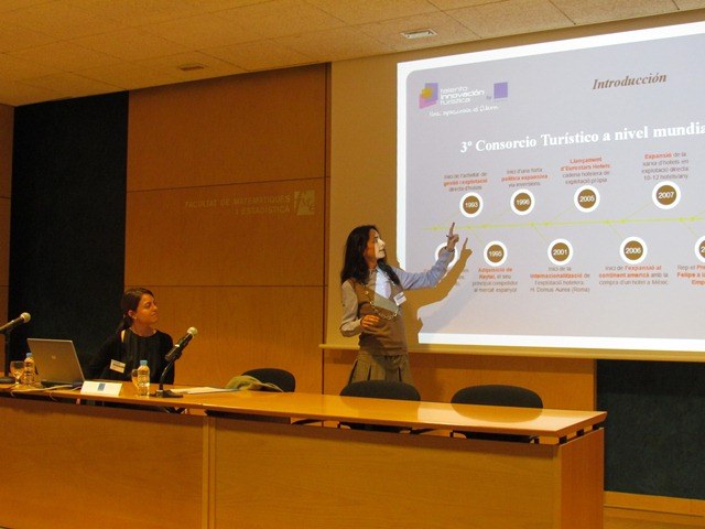 Presentació empresa Hotusa