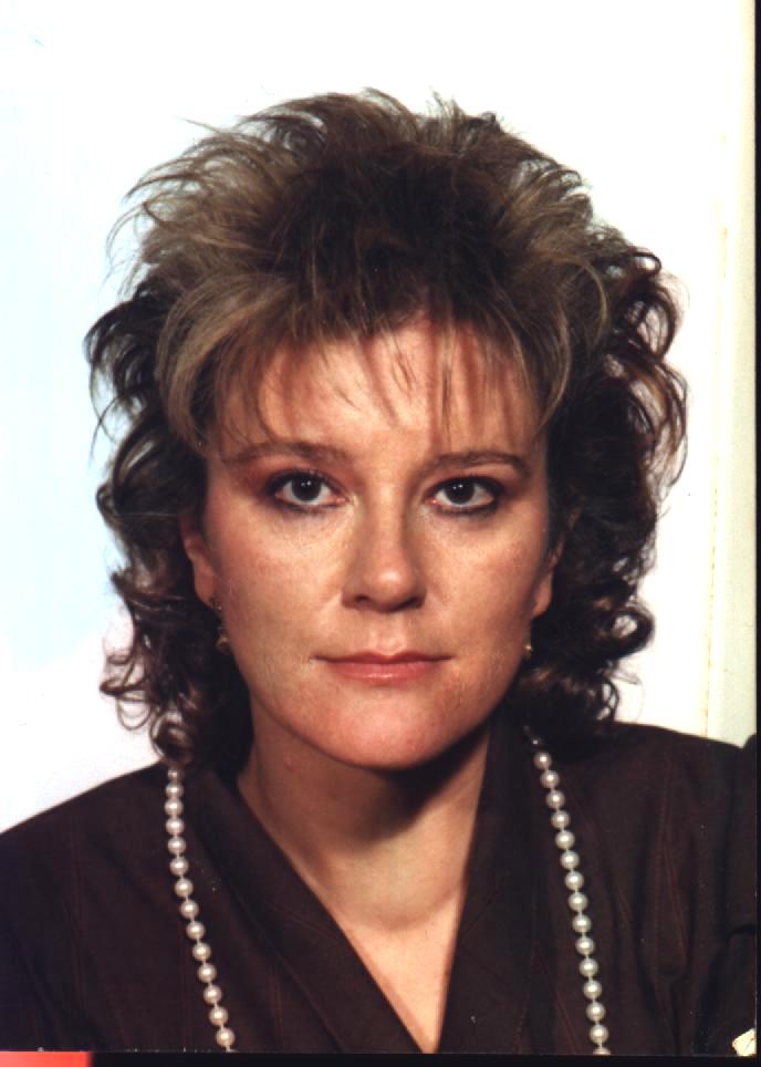 ADELA3.jpg