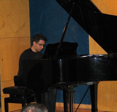 L'Arnau Messegué al piano