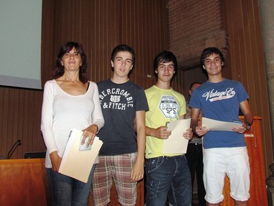 Primer premi categoria 3r i 4t ESO al treball: Sortida a la llum, de l'INS Sant Quirze del Vallès