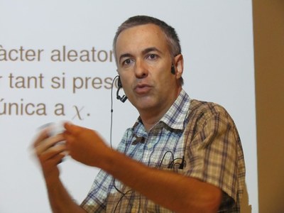 El professor Joquim Ortega Cerdà de la UB, encarregat d'impartir la lliçó inaugural del curs Weierstrass