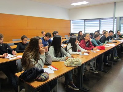Alumnes de 4t d'ESO de l'IES Maragall de Barcelona