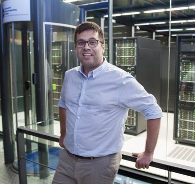 Entrevista a Xevi Roca, matemàtic FME que actualment treballa al Barcelona Supercomputing Center "Els avions portaran més gent i gastarn menys combustible"