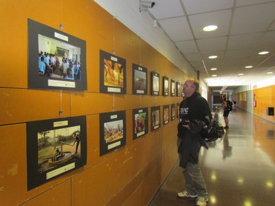 L'exposició "Imatges del Sud" del CCD arriba a la Facultat